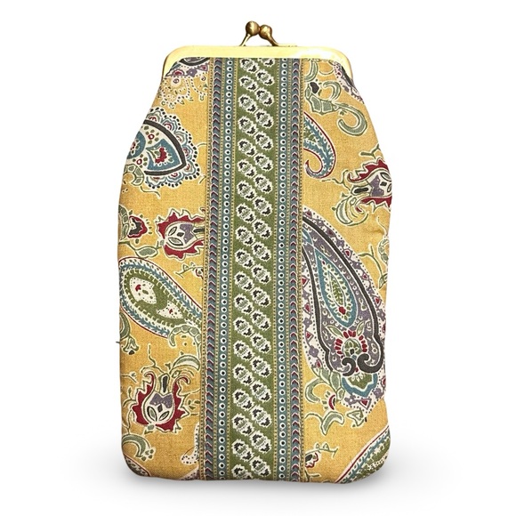 Maggie Pouch - Picture 2 of 5